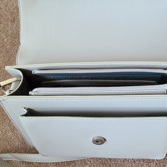 Pixie Mood Zoe Crossbody Bag - Picture 2 of 2